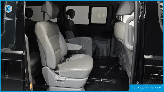 HYUNDAI STAREX WAGON 12-SEATER