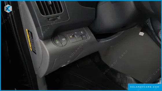 HYUNDAI STAREX WAGON 12-SEATER