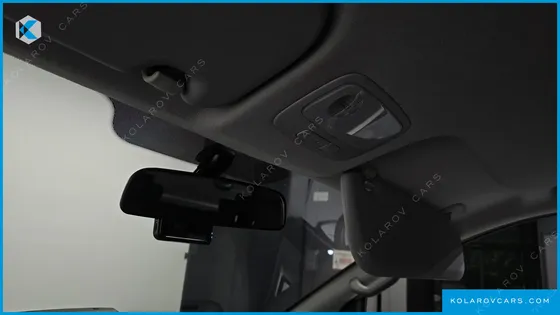 HYUNDAI STAREX WAGON 12-SEATER