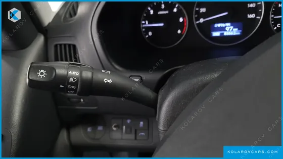 HYUNDAI STAREX WAGON 12-SEATER