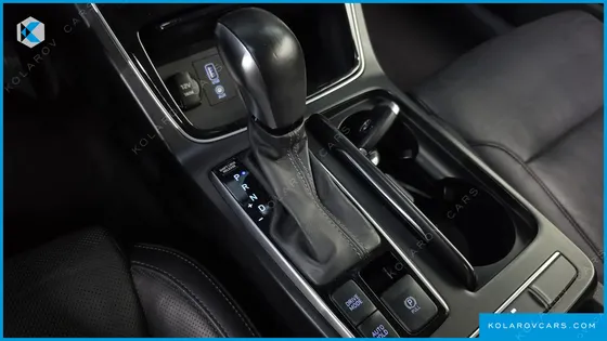 HYUNDAI GRANDEUR 2.2 DIESEL PREMIUM