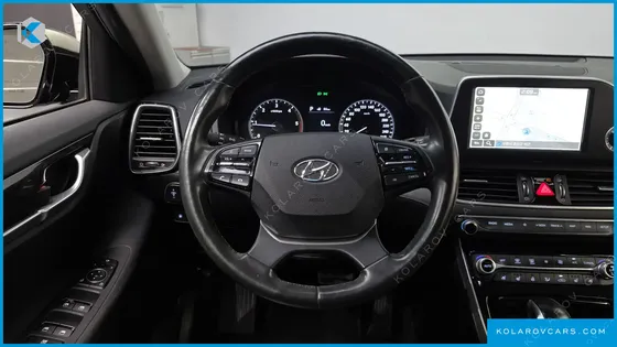HYUNDAI GRANDEUR 2.2 DIESEL PREMIUM