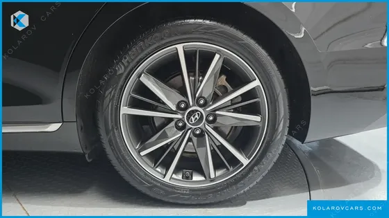 HYUNDAI GRANDEUR 2.5