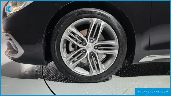 HYUNDAI GRANDEUR 3.0 EXCLUSIVE