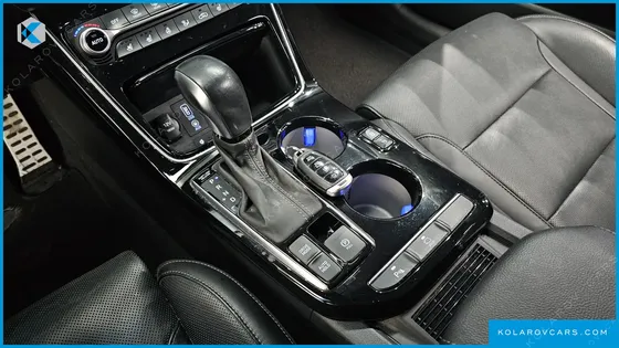 HYUNDAI GRANDEUR 3.0 PREMIUM