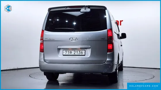 HYUNDAI STAREX WAGON 11-SEATER