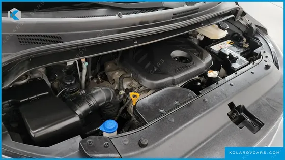 HYUNDAI STAREX WAGON 11-SEATER