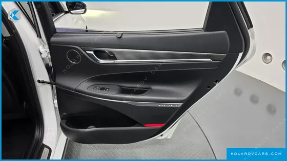 HYUNDAI GRANDEUR 2.4 PREMIUM