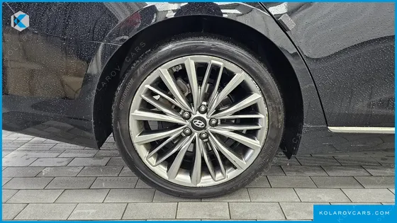 HYUNDAI GRANDEUR 2.4 PREMIUM