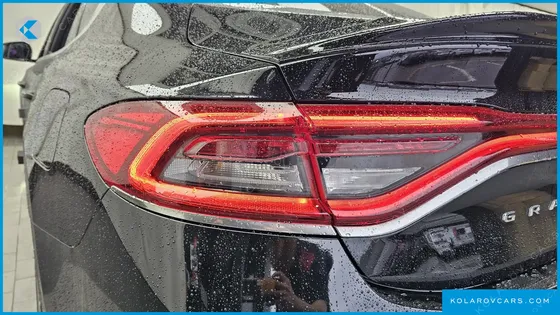 HYUNDAI GRANDEUR 2.4 PREMIUM
