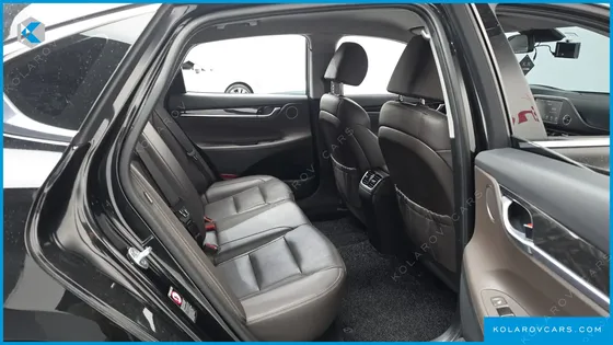 HYUNDAI GRANDEUR 2.4 PREMIUM