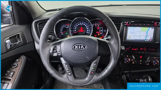 KIA K5 2.0 DELUXE