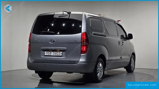 HYUNDAI STAREX VAN 3-SEATER