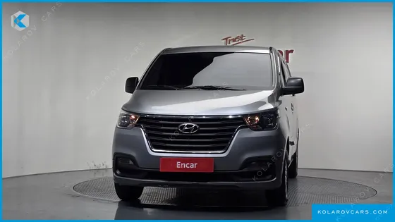 HYUNDAI STAREX VAN 3-SEATER