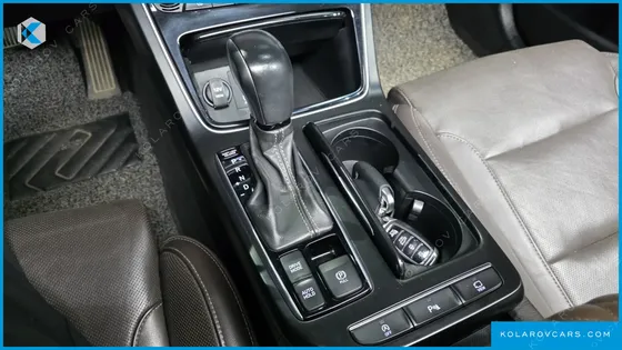 HYUNDAI GRANDEUR 2.2 DIESEL PREMIUM