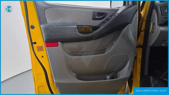 HYUNDAI STAREX SCHOOL BUS