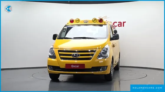 HYUNDAI STAREX WAGON 12-SEATER