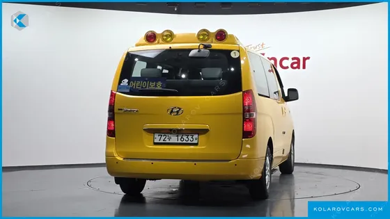 HYUNDAI STAREX WAGON 12-SEATER