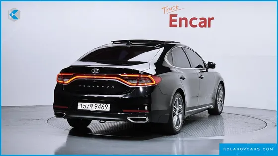 HYUNDAI GRANDEUR 2.4 PREMIUM