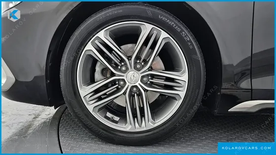HYUNDAI GRANDEUR 2.4 PREMIUM