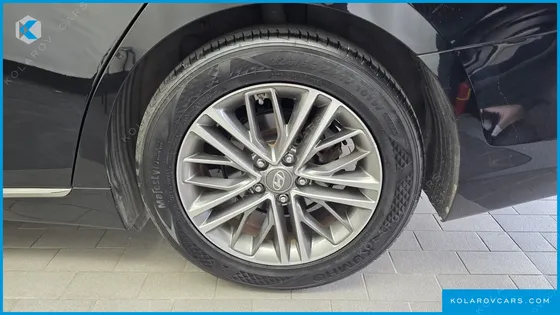 HYUNDAI GRANDEUR 3.0 LPI MODERN (RENTAL CAR)