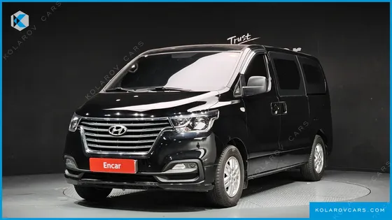 HYUNDAI STAREX VAN 3-SEATER