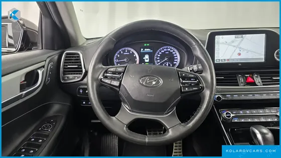 HYUNDAI GRANDEUR 3.3 CELEBRITY
