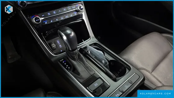 HYUNDAI GRANDEUR 3.0 LPI MODERN (RENTAL CAR)