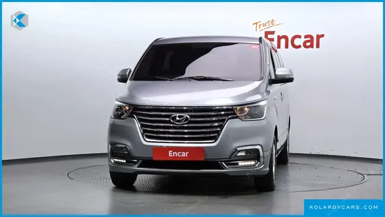 HYUNDAI STAREX WAGON 12-SEATER