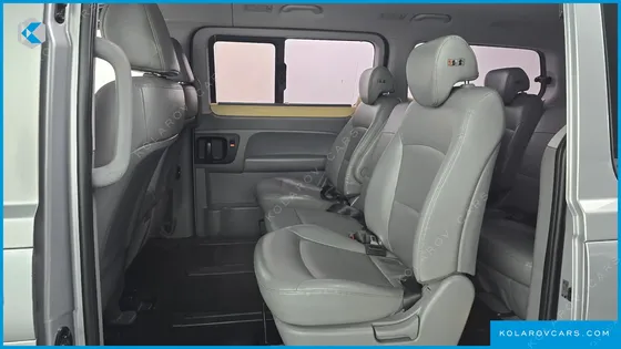 HYUNDAI STAREX WAGON 12-SEATER
