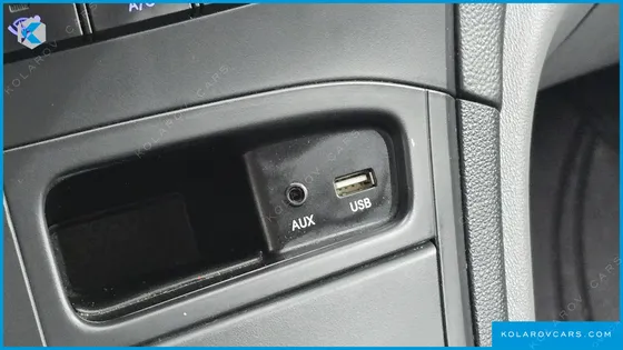 HYUNDAI STAREX WAGON 12-SEATER