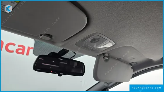 HYUNDAI STAREX WAGON 12-SEATER