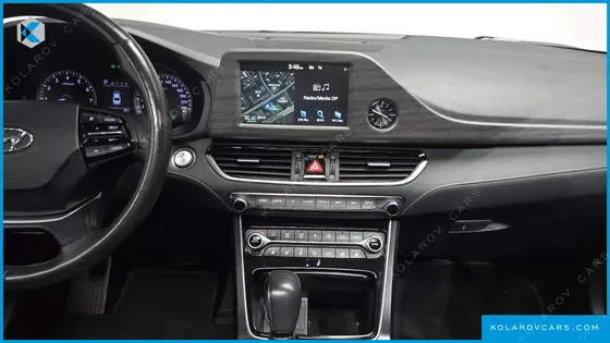 HYUNDAI GRANDEUR 3.0 LPI MODERN (RENTAL CAR)