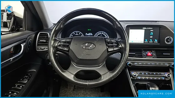 HYUNDAI GRANDEUR 2.4 PREMIUM