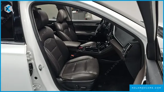 HYUNDAI GRANDEUR 2.2 DIESEL PREMIUM