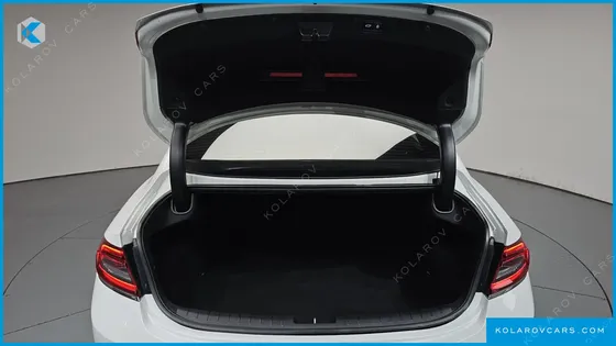 HYUNDAI GRANDEUR 2.2 DIESEL PREMIUM