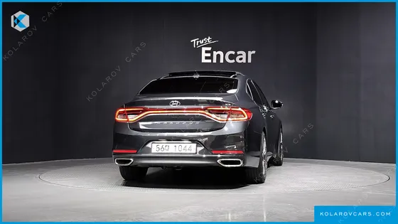 HYUNDAI GRANDEUR 3.3 CELEBRITY