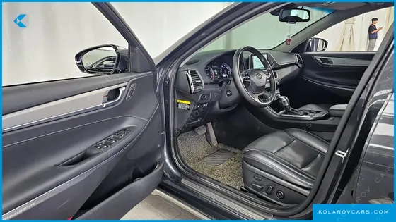 HYUNDAI GRANDEUR 3.3 CELEBRITY