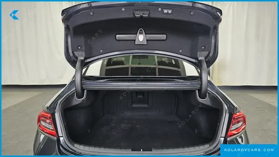 HYUNDAI GRANDEUR 3.3 CELEBRITY