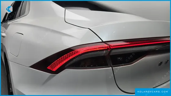 HYUNDAI GRANDEUR 3.0 LPI RENT CAR