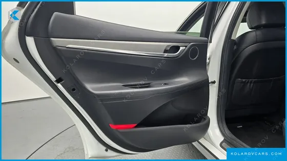 HYUNDAI GRANDEUR 3.0 LPI RENT CAR