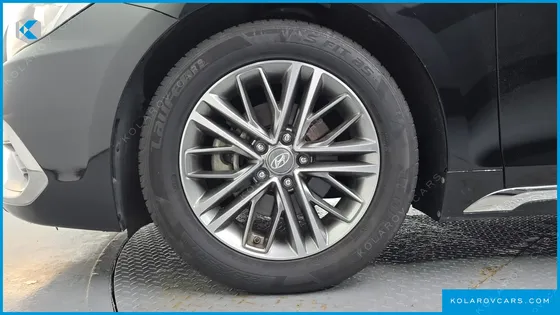 HYUNDAI GRANDEUR 3.0 LPI MODERN (RENTAL CAR)