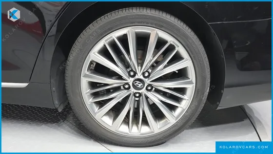 HYUNDAI GRANDEUR 3.0 EXCLUSIVE