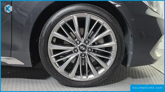 HYUNDAI GRANDEUR 3.0 EXCLUSIVE