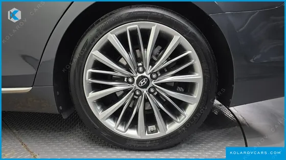 HYUNDAI GRANDEUR 3.0 EXCLUSIVE