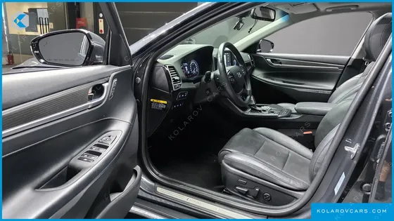 HYUNDAI GRANDEUR 2.4 PREMIUM