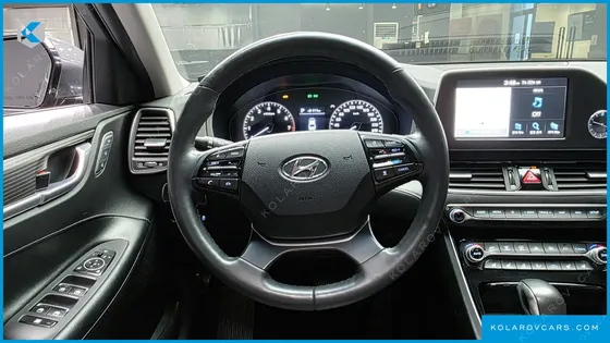 HYUNDAI GRANDEUR 2.4 PREMIUM
