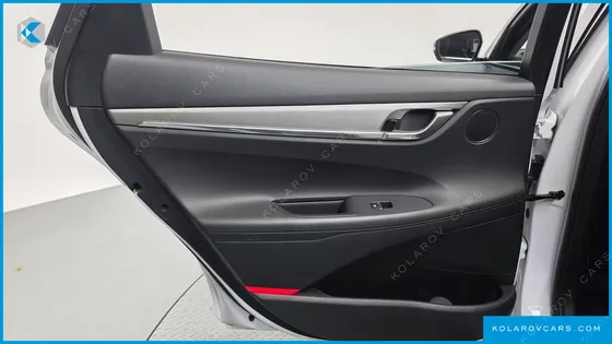 HYUNDAI GRANDEUR 3.0 LPI RENT CAR