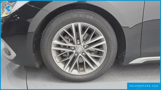 HYUNDAI GRANDEUR 2.4 MODERN