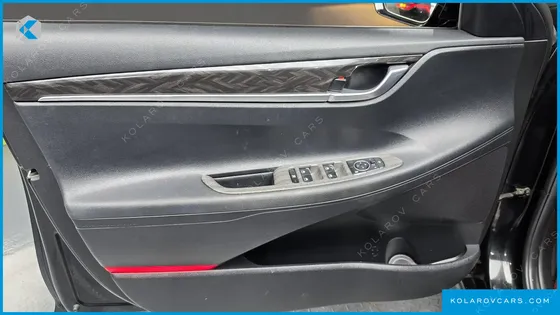 HYUNDAI GRANDEUR 2.2 DIESEL PREMIUM
